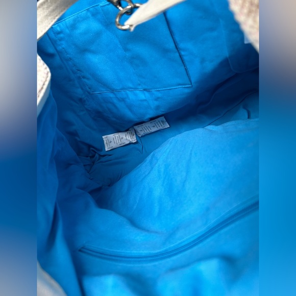 $149 Retail New! A&B Morning Glory tote - Picture 15 of 16